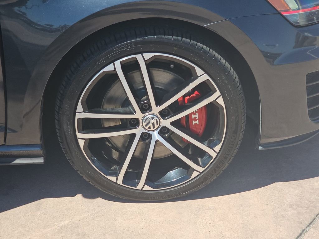Used 2017 Volkswagen GTI Sport FWD image 40