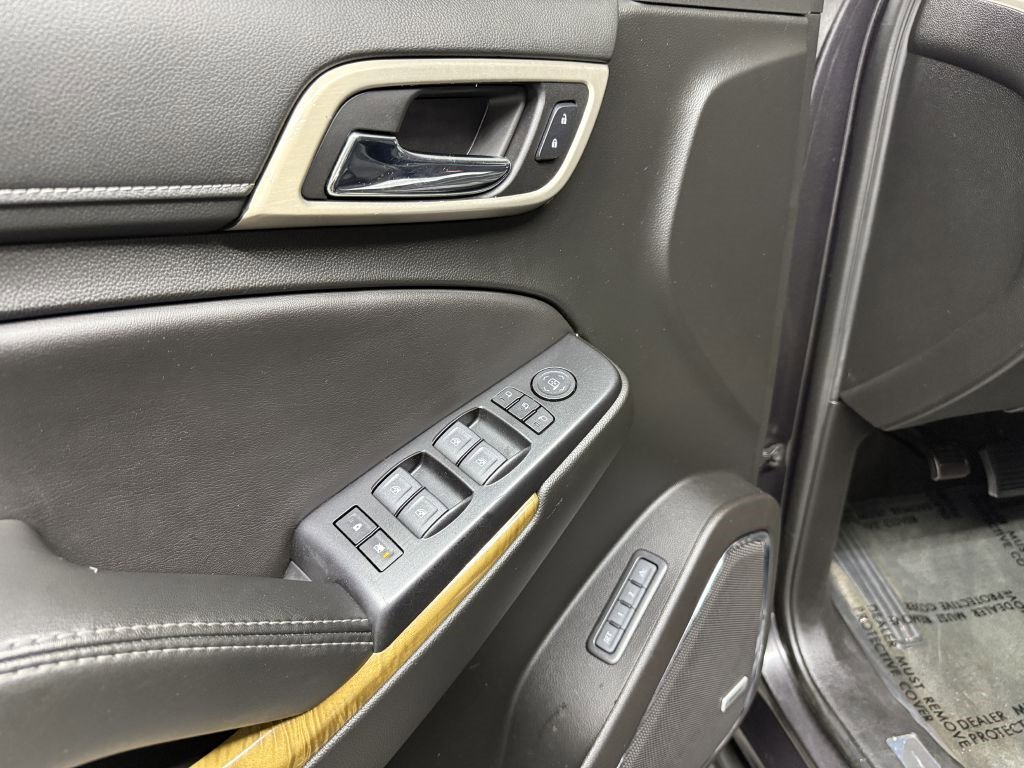 Used 2017 GMC Yukon Denali w/ Open Road Package image 26