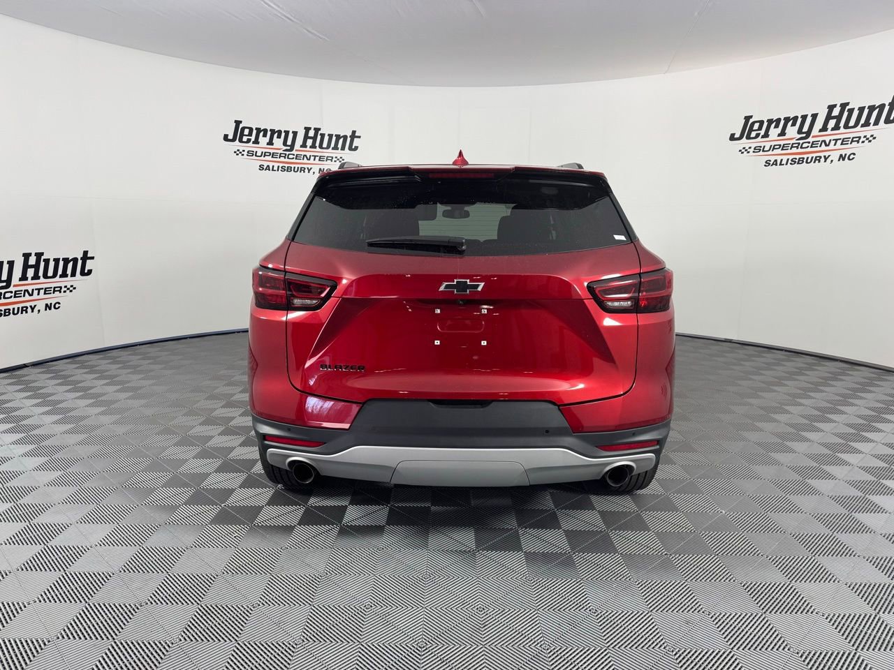 Used 2024 Chevrolet Blazer LT w/ Convenience Package image 9