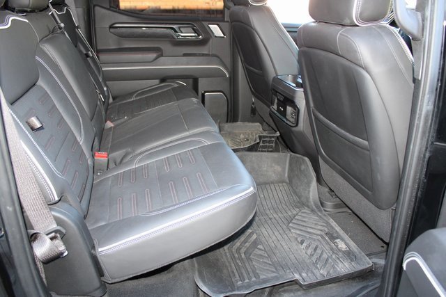 Used 2024 GMC Sierra 1500 AT4X image 18