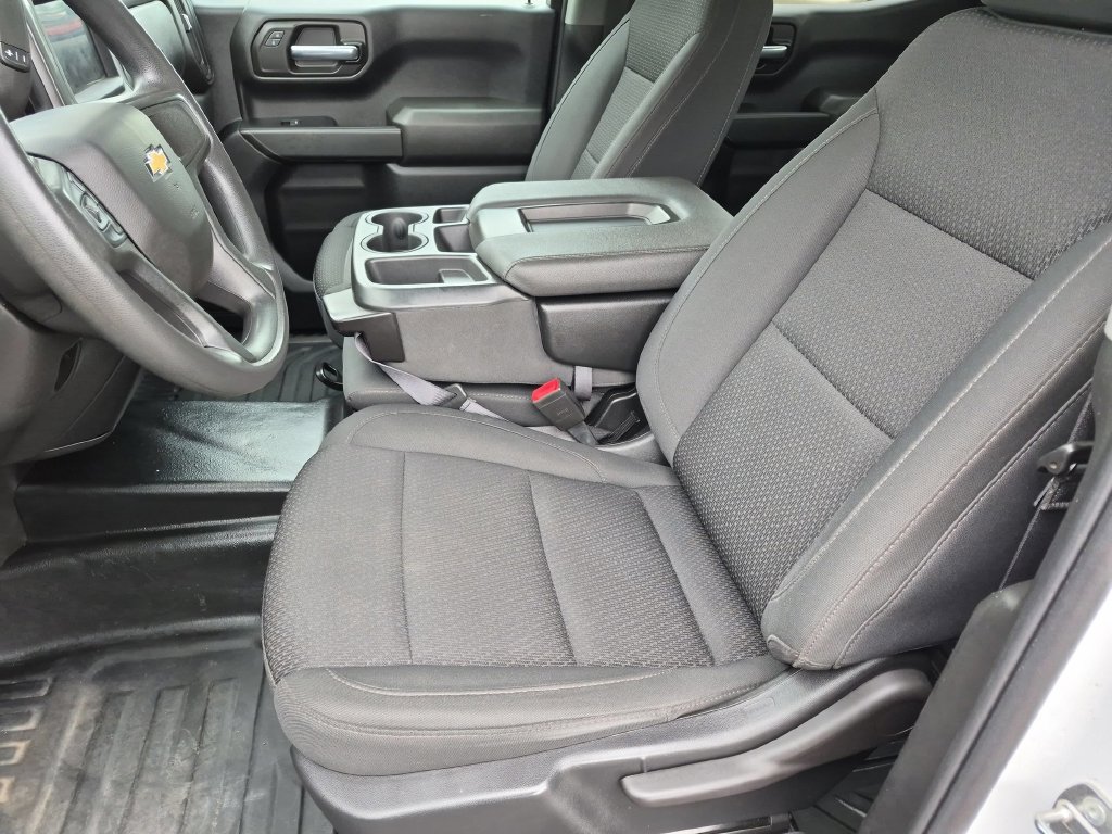 Used 2023 Chevrolet Silverado 1500 W/T w/ WT Value Package AWD/4WD image 17