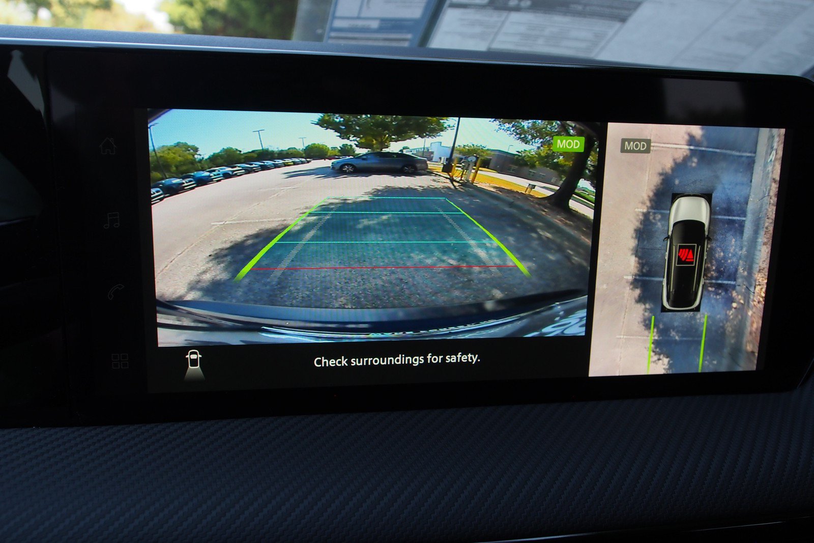 Used 2026 Nissan Kicks SR FWD image 27