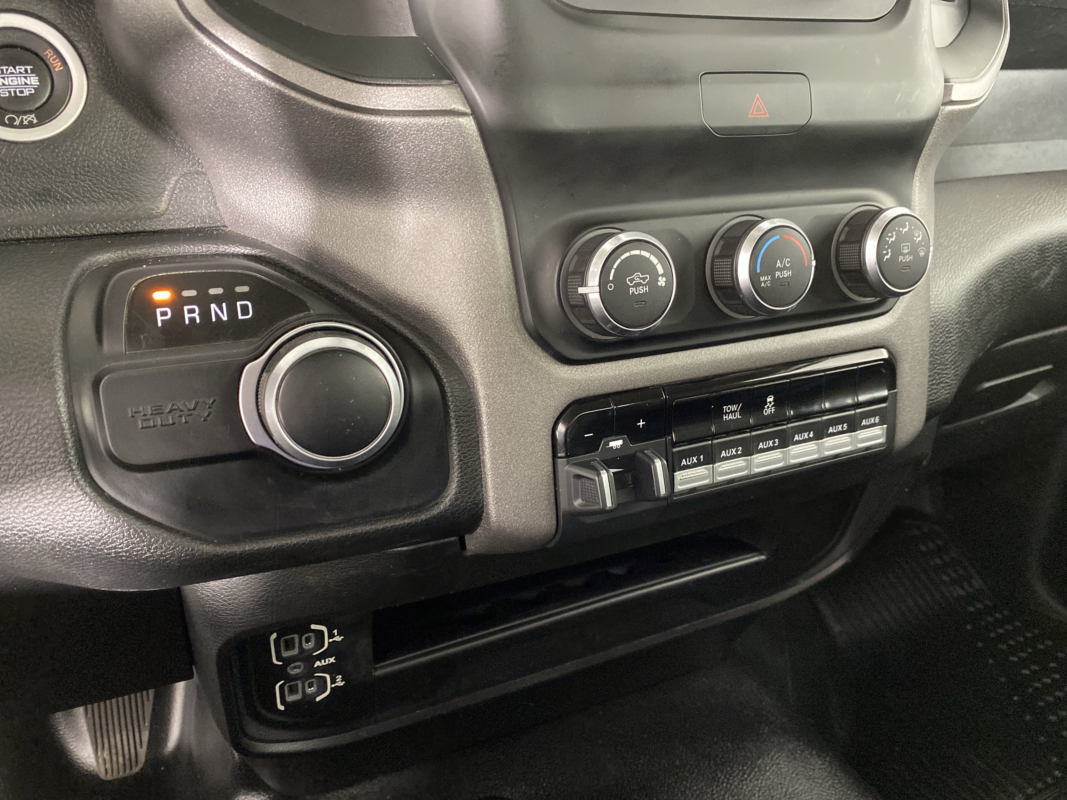 Used 2020 RAM 2500 Tradesman w/ Chrome Appearance Group AWD/4WD image 26