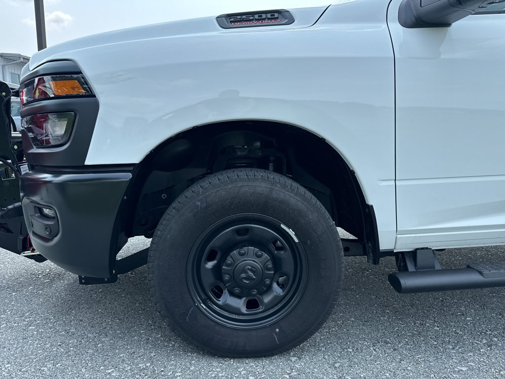 New 2026 RAM 2500 Tradesman AWD/4WD image 24
