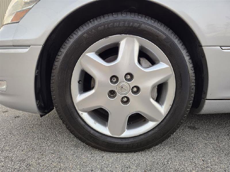 Used 2004 Lexus LS 430 image 17