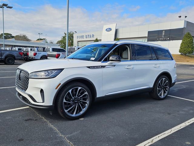 New 2026 Lincoln Aviator Reserve image 3