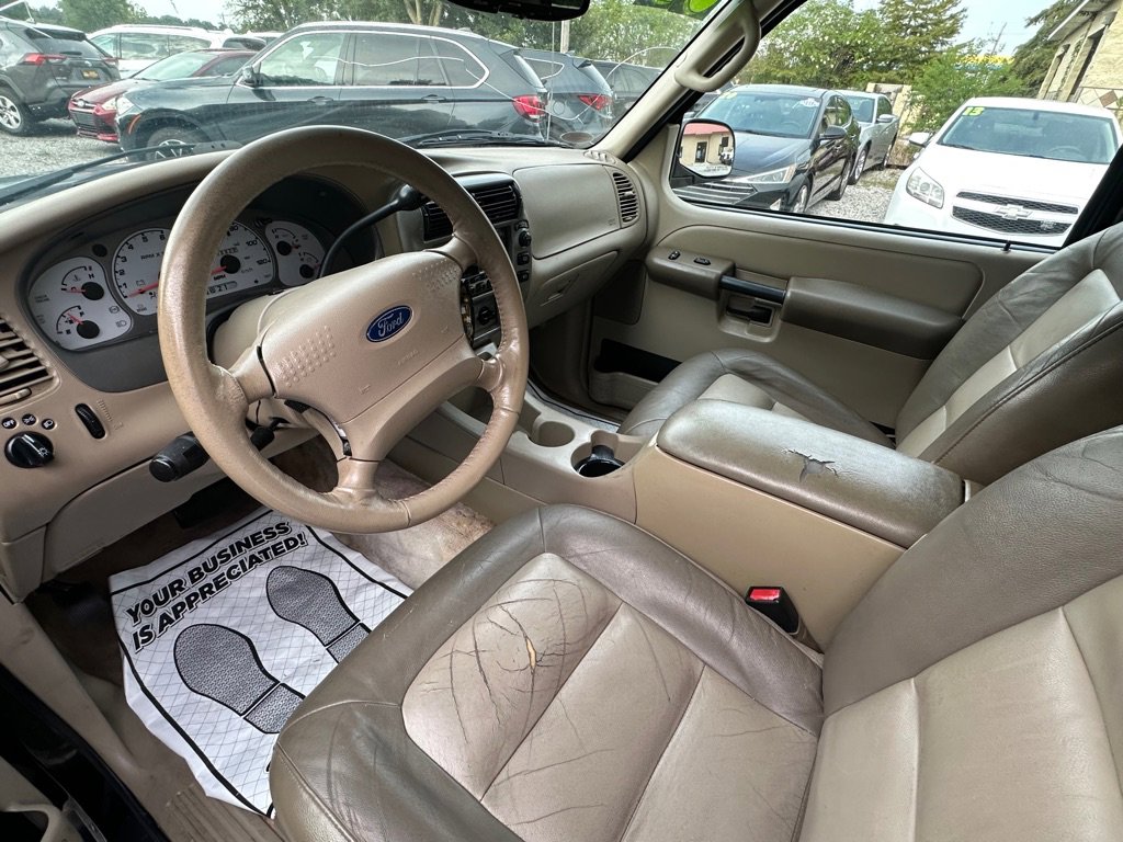 Used 2003 Ford Explorer image 14