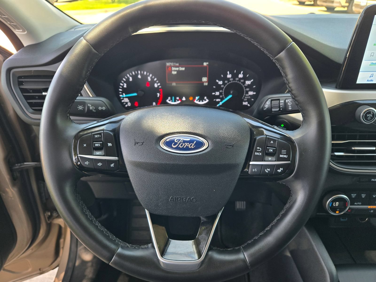 Used 2021 Ford Escape SE w/ Convenience Package AWD/4WD image 11