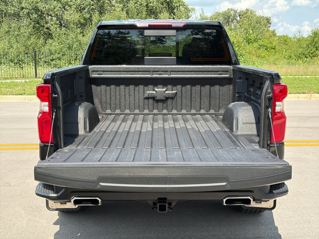 Used 2023 Chevrolet Silverado 1500 RST AWD/4WD image 38