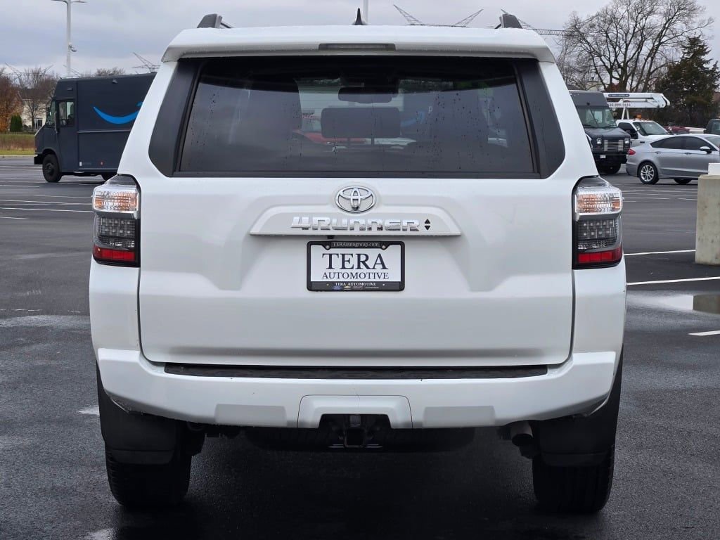 Used 2023 Toyota 4Runner SR5 Premium image 13