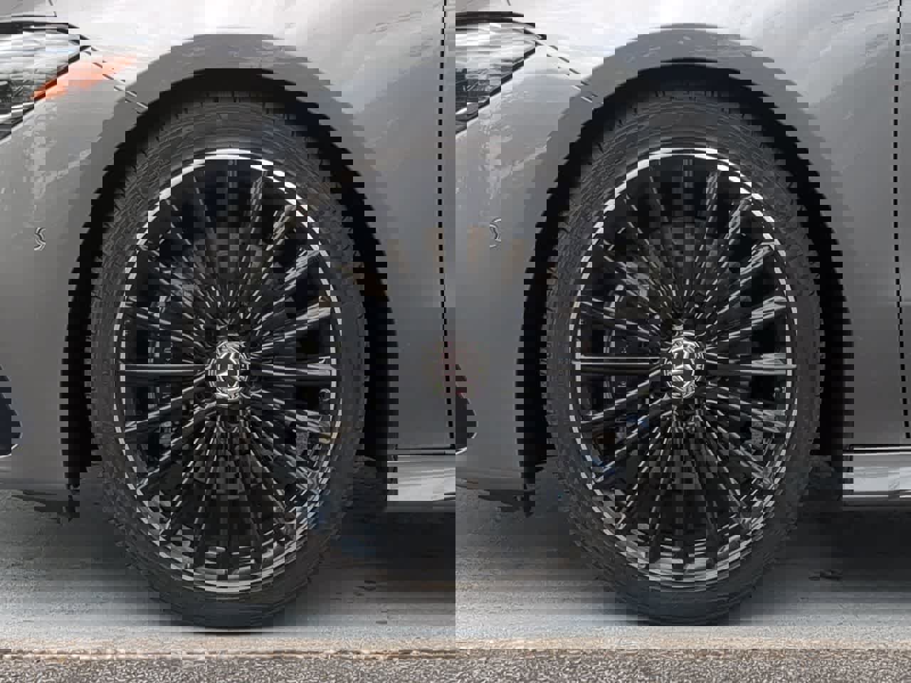 Used 2024 Mercedes-Benz CLA 250 image 13