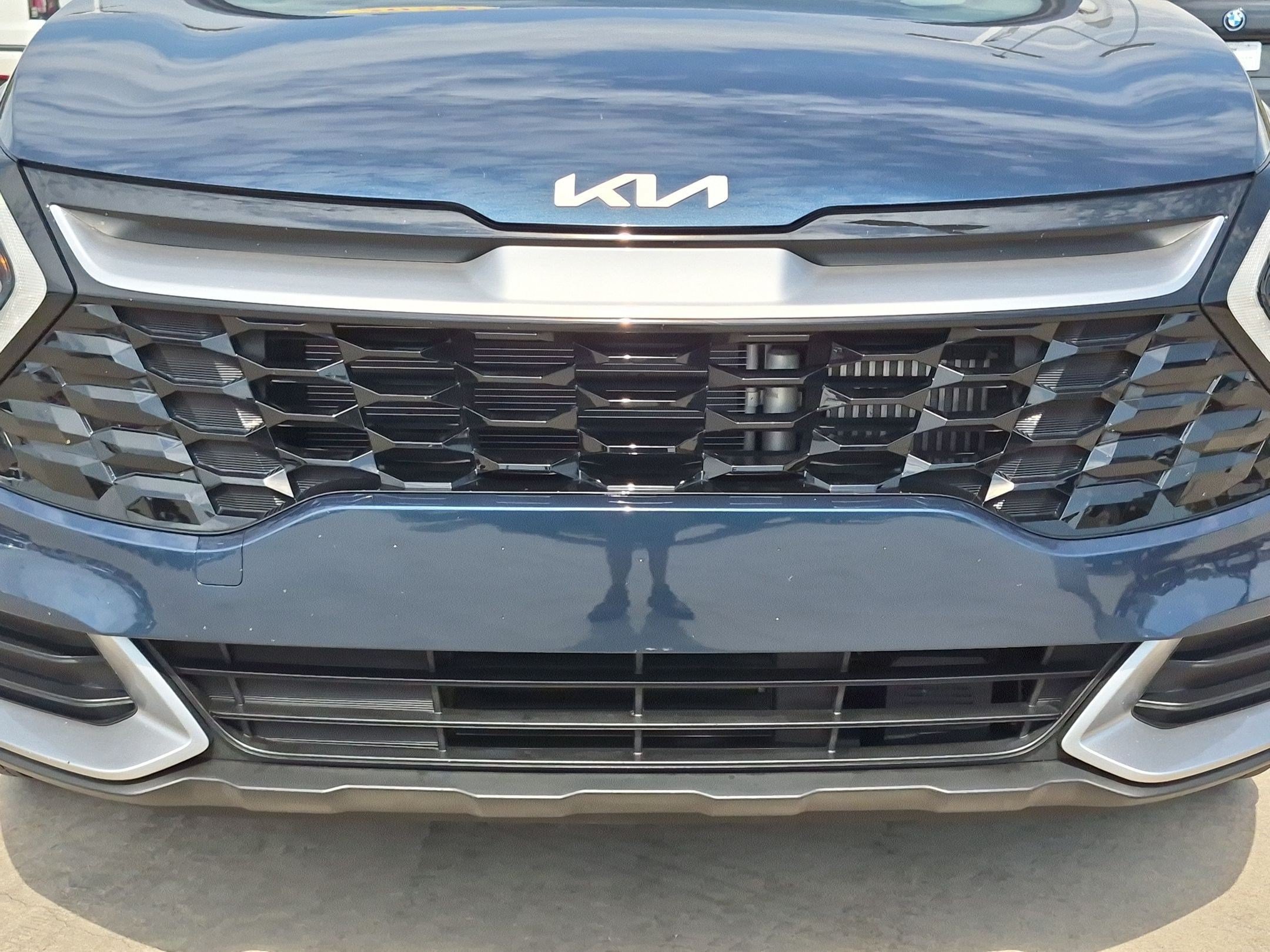 Certified 2024 Kia Sportage EX AWD/4WD image 9