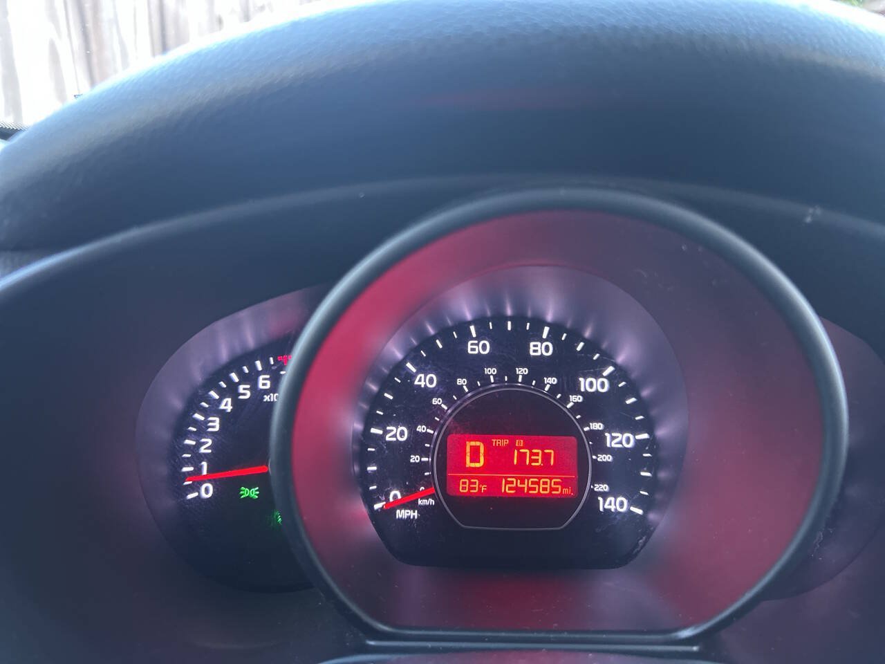 Used 2017 Kia Soul + FWD image 22