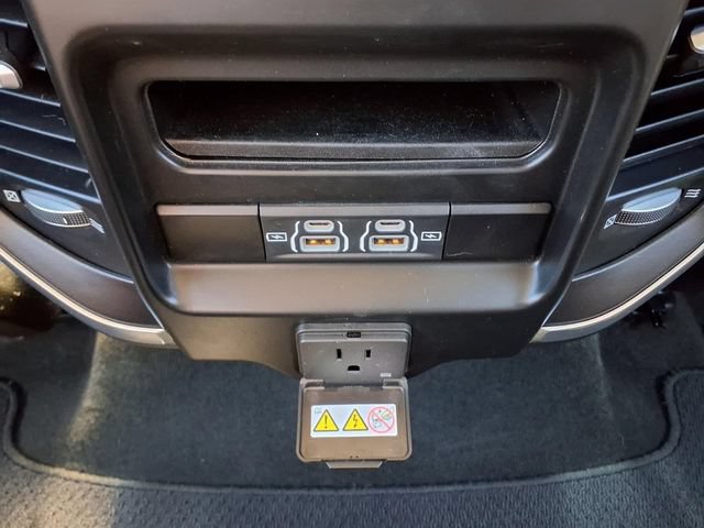Used 2021 RAM 1500 Laramie AWD/4WD image 14