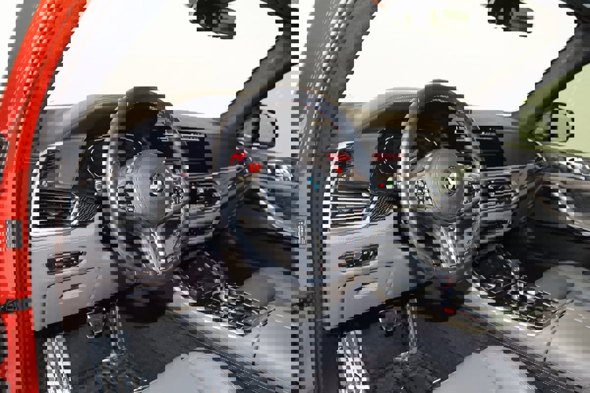 Used 2022 BMW X5 M w/ Executive Package image 22