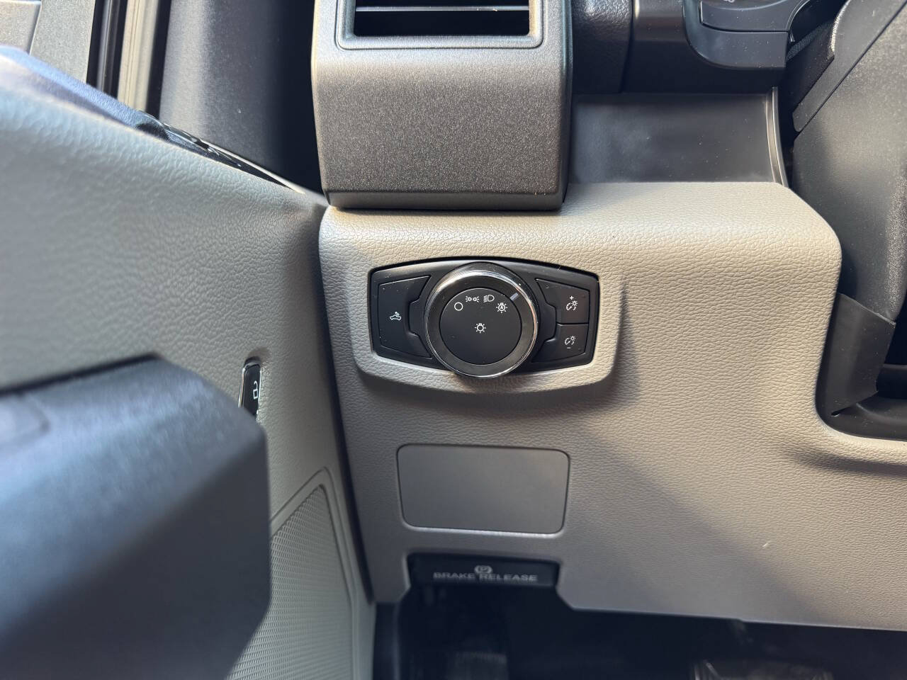 Used 2022 Ford F250 XL w/ STX Appearance Package AWD/4WD image 22