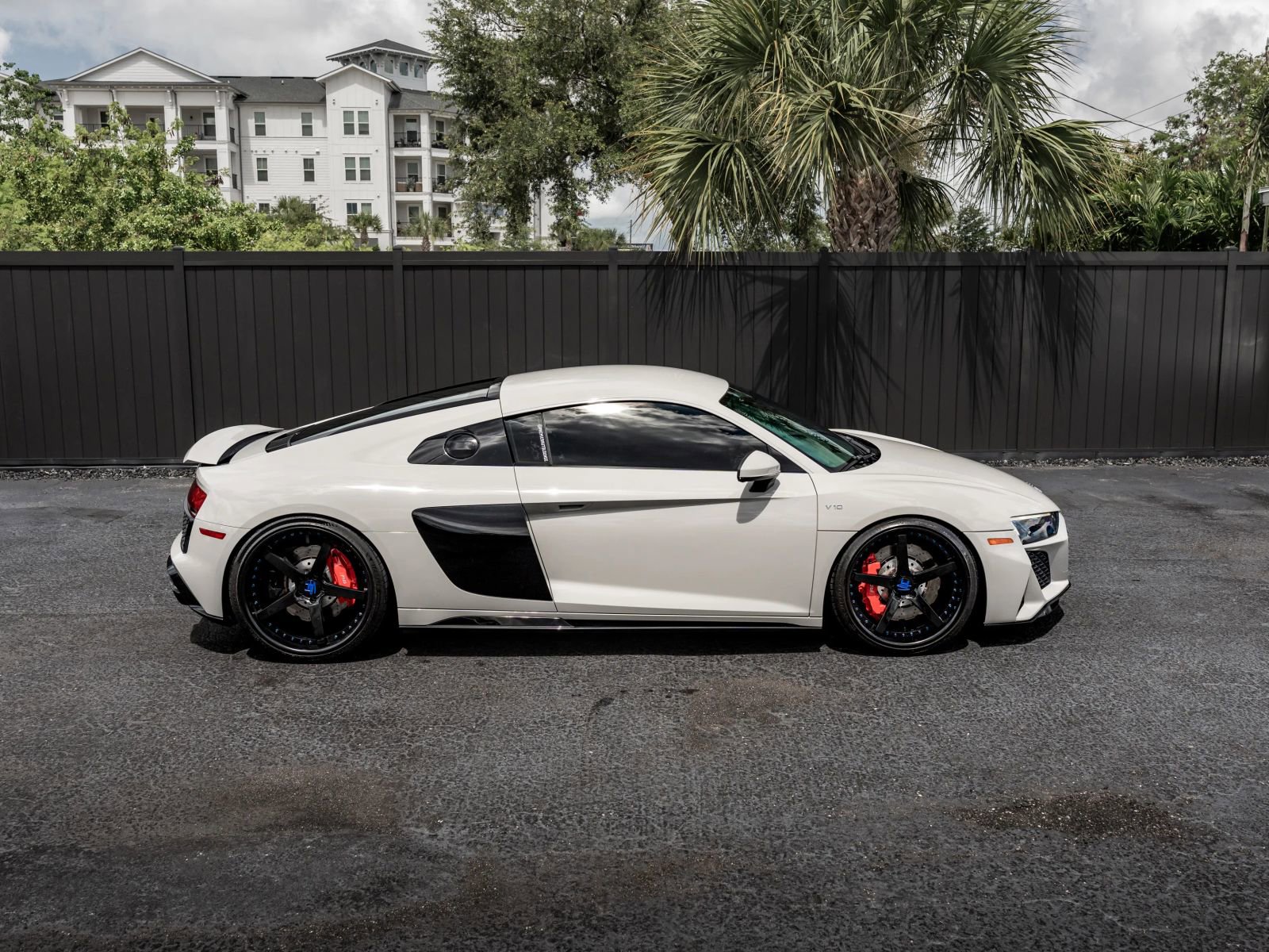 Used 2022 Audi R8 V10 RWD image 26