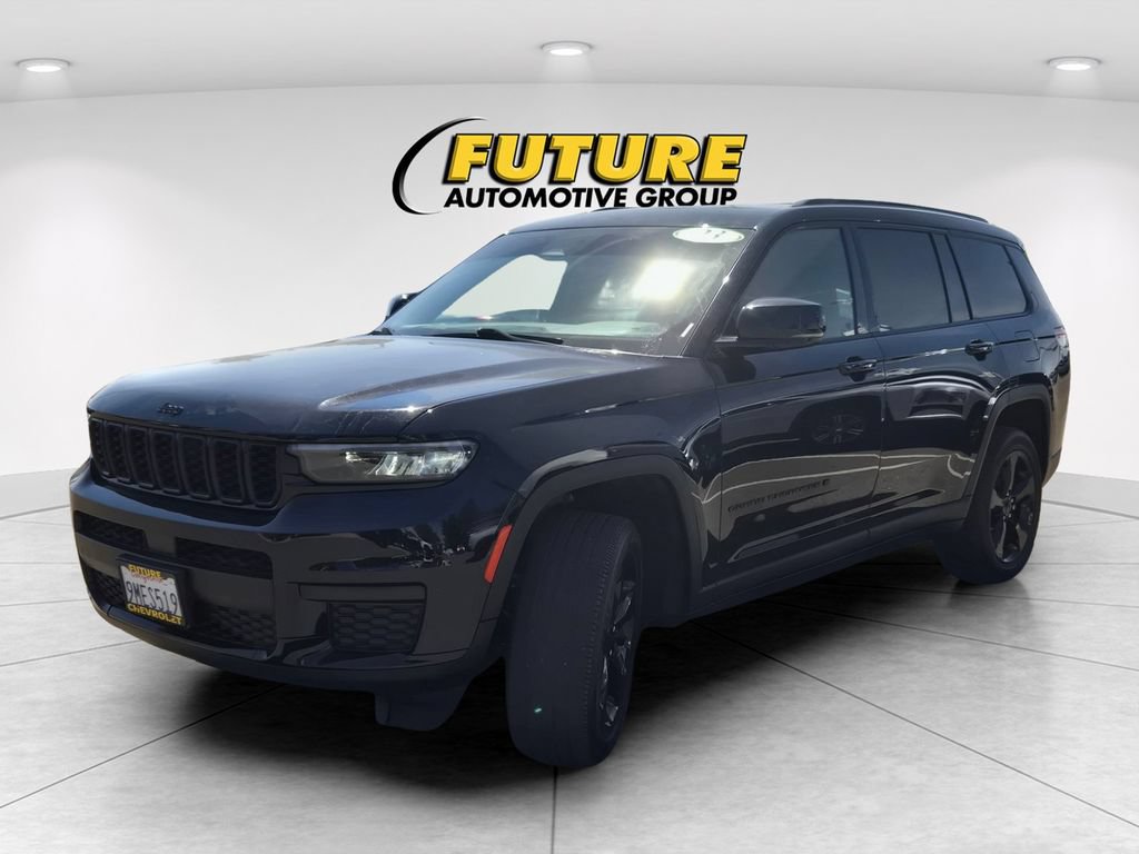 Used 2023 Jeep Grand Cherokee L Laredo AWD/4WD image 8