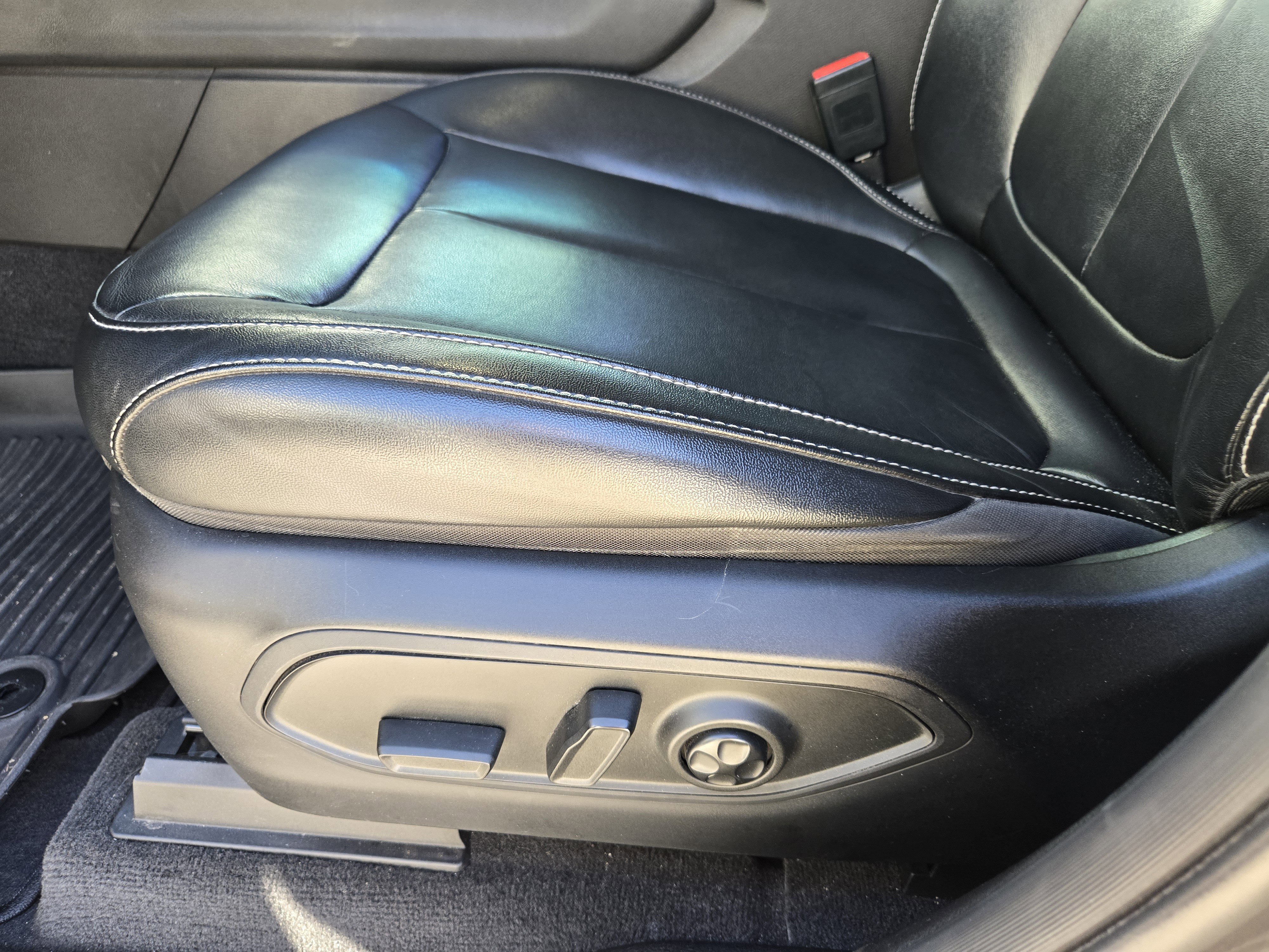 Used 2021 Jeep Grand Cherokee L Limited image 27