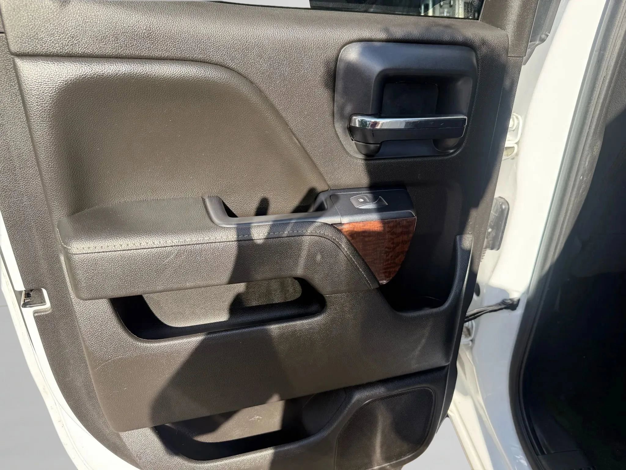 Used 2018 GMC Sierra 1500 SLE w/ SLE Value Package image 30