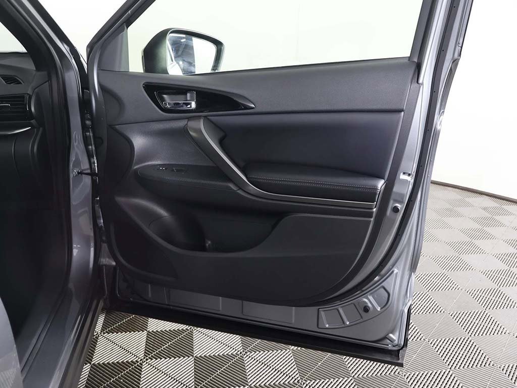 New 2026 Mitsubishi Eclipse Cross Black Edition image 22