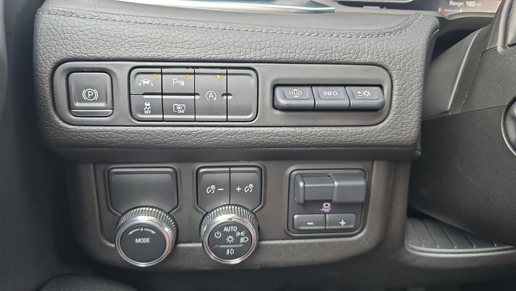 Used 2023 GMC Yukon Denali w/ Max Trailering Package RWD image 14