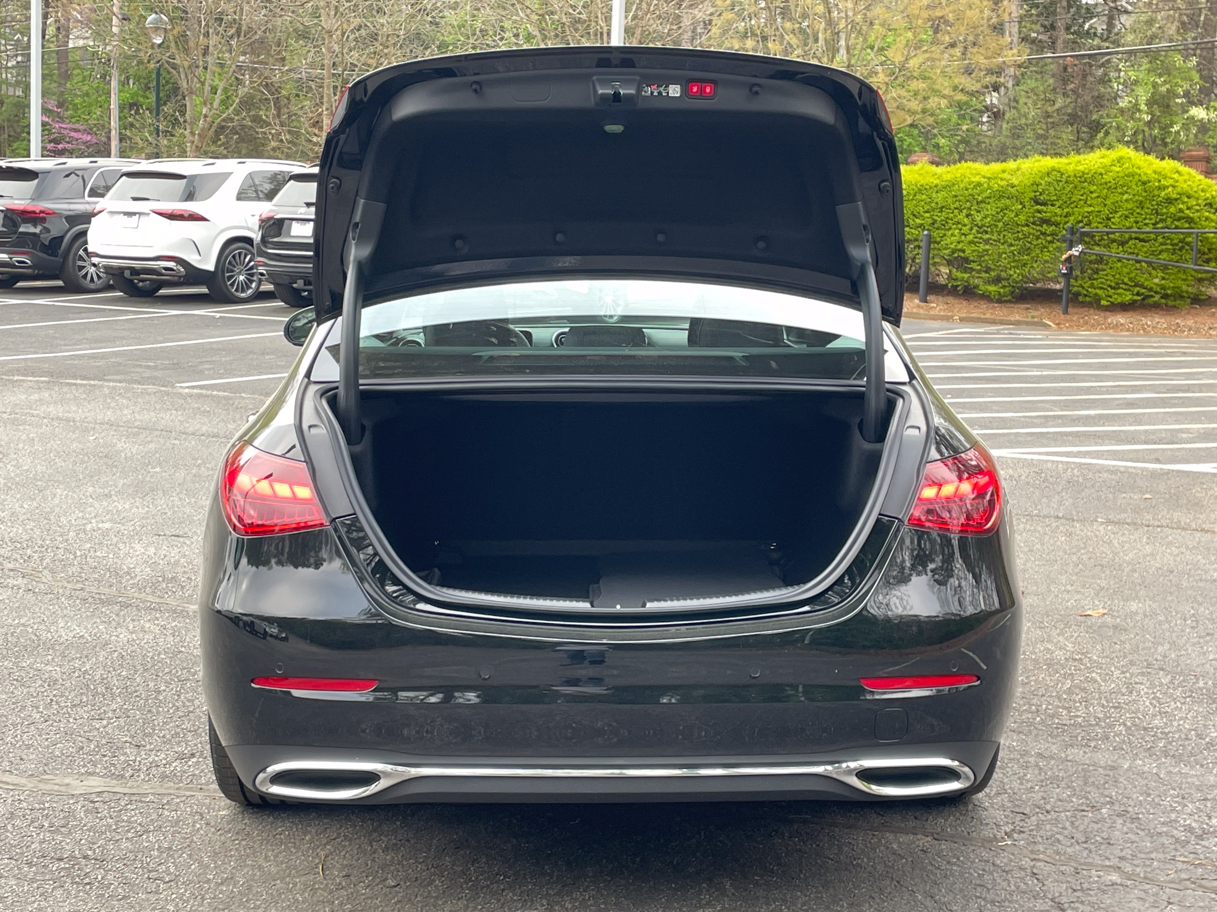 New 2026 Mercedes-Benz C 300 4MATIC Sedan image 8