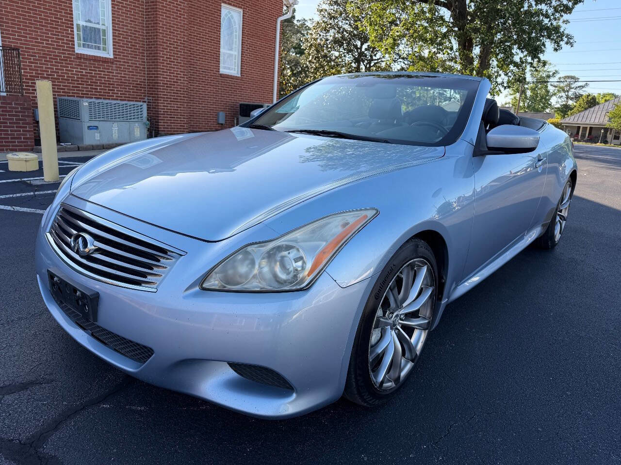 Used 2009 INFINITI G37 Sport w/ Premium Pkg RWD image 2