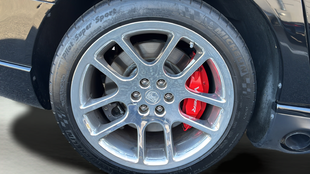 Used 2005 Dodge Viper SRT-10 RWD image 13