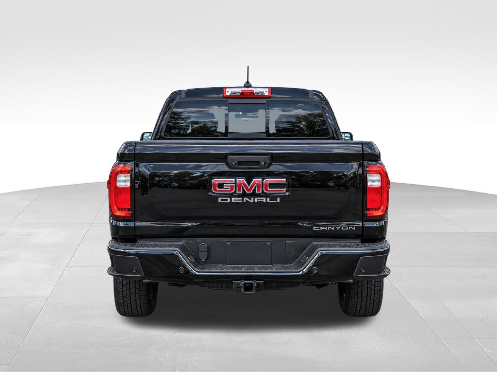 New 2026 GMC Canyon Denali AWD/4WD image 7
