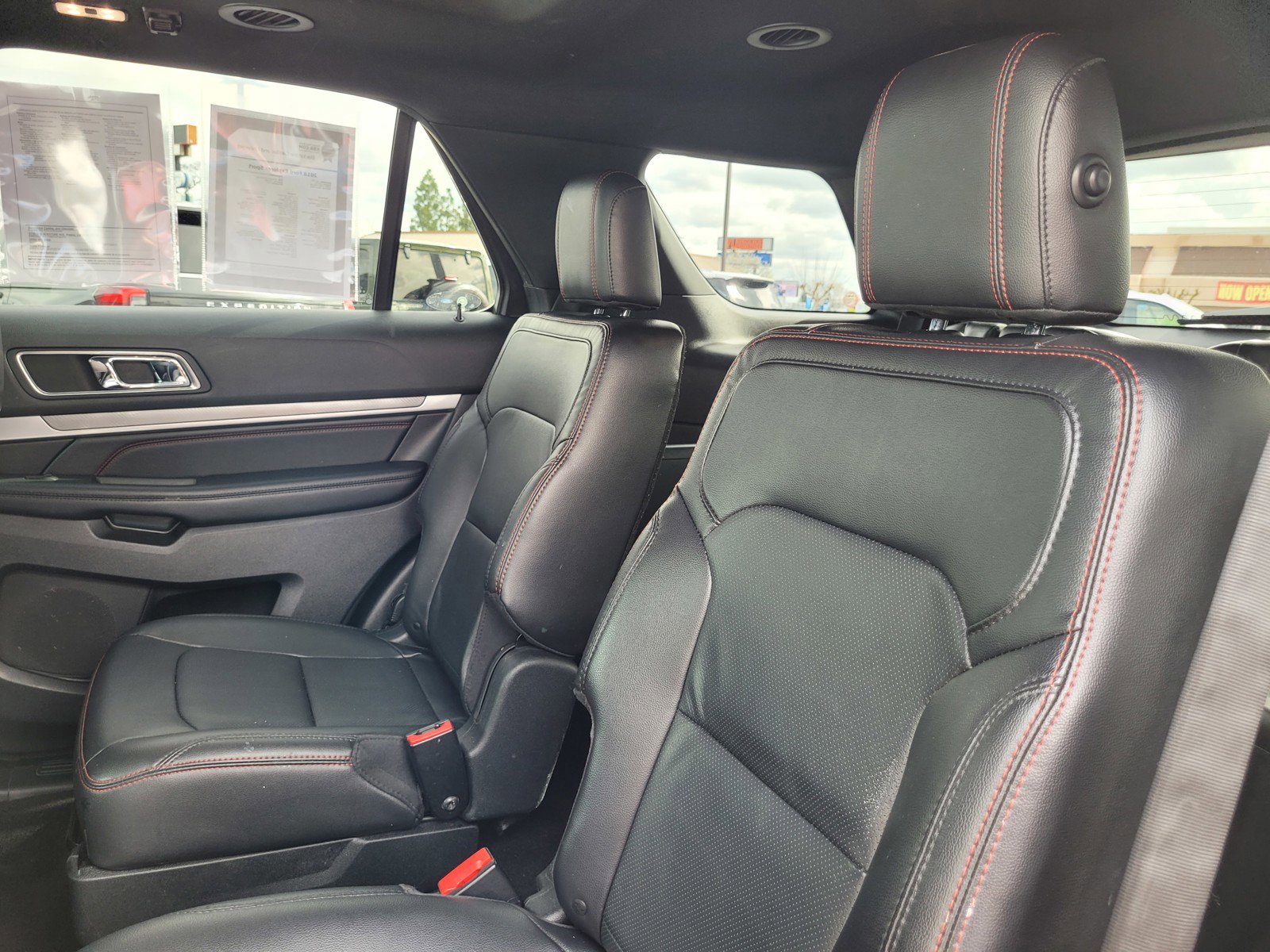 Used 2018 Ford Explorer Sport w/ Equipment Group 401A image 13