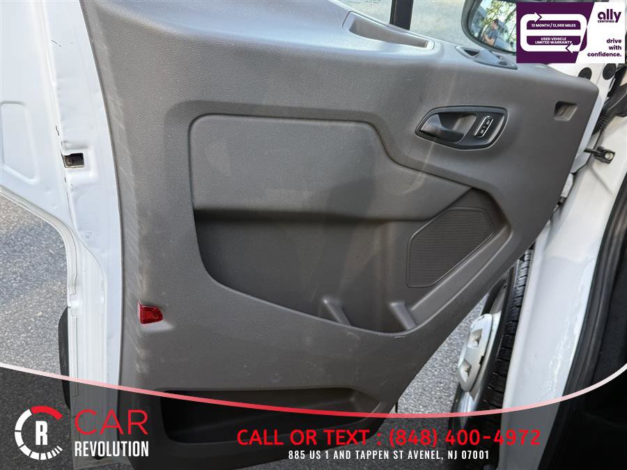 Used 2024 Ford Transit 250 148 Medium Roof Extended AWD image 22