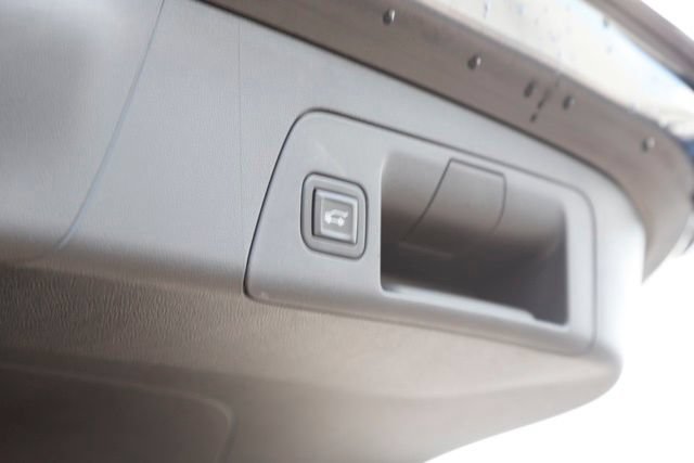 Used 2022 Buick Envision Preferred AWD/4WD image 4