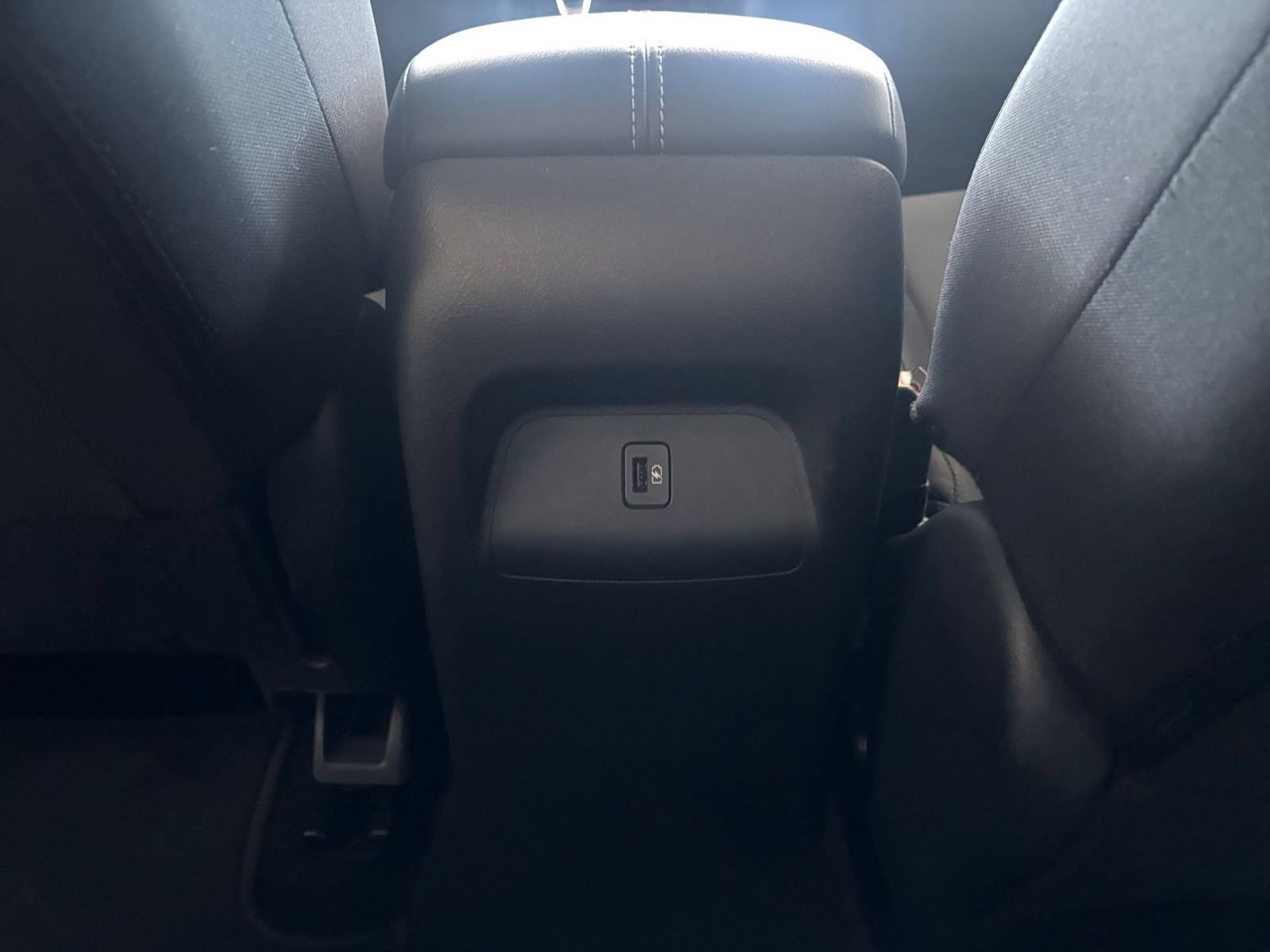 Used 2025 Nissan Sentra SV FWD image 21