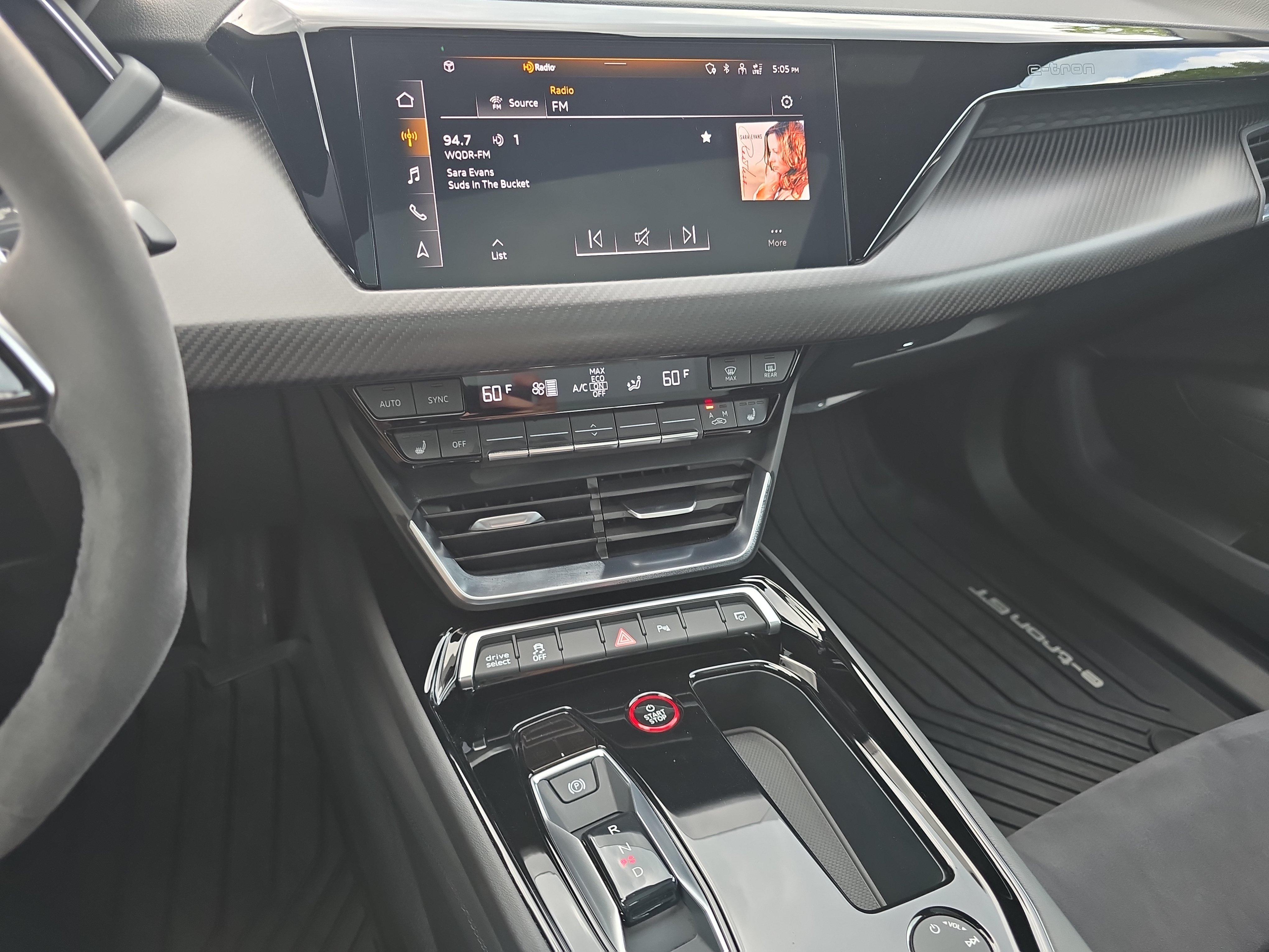 Used 2023 Audi e-tron GT Premium Plus w/ Performance Package AWD/4WD image 20