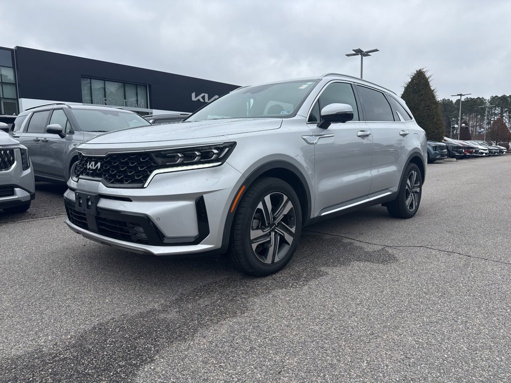 Used 2022 Kia Sorento SX Prestige image 2