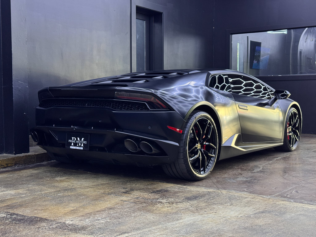 Used 2017 Lamborghini Huracan LP 610-4 AWD/4WD image 11