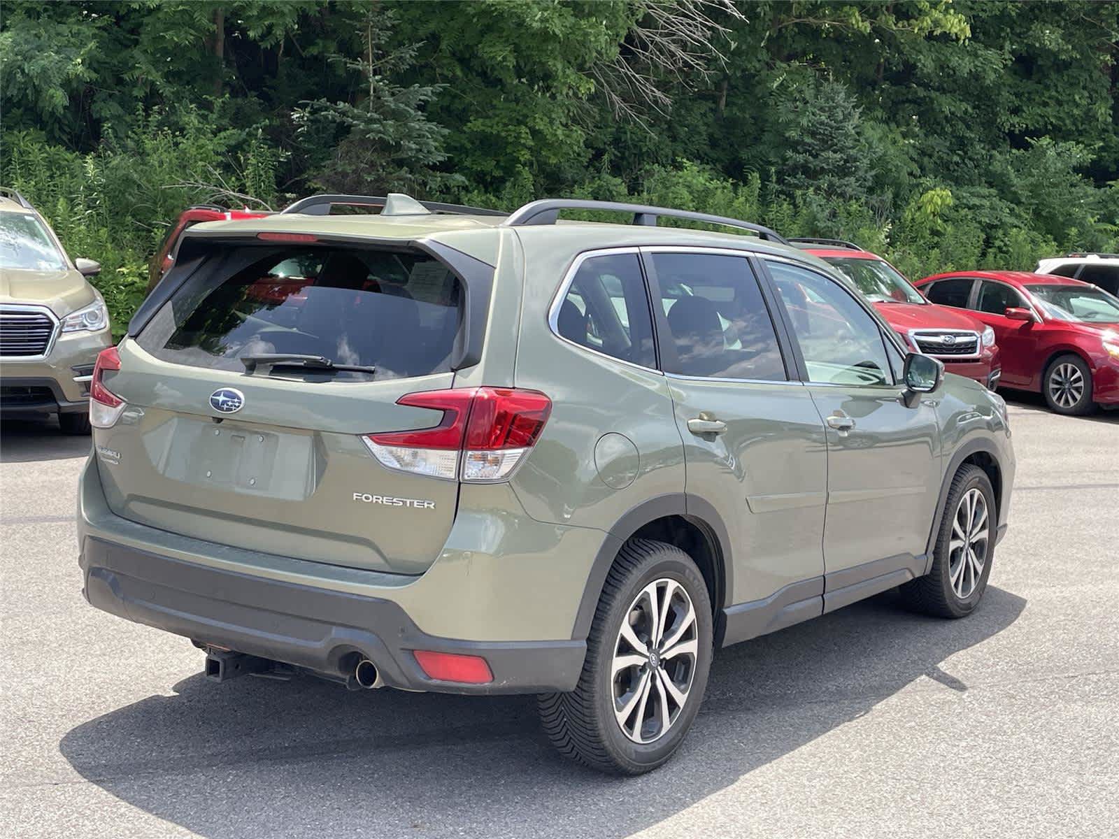 Used 2020 Subaru Forester Limited AWD/4WD image 5