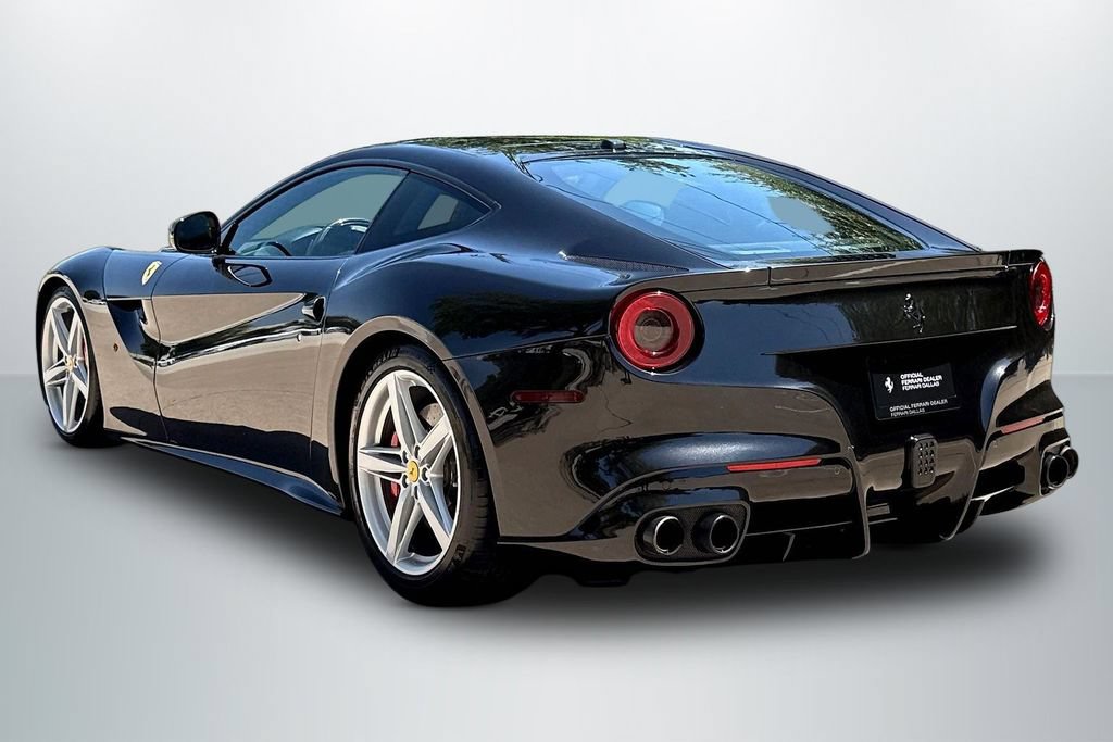 Used 2014 Ferrari F12 Berlinetta RWD image 5