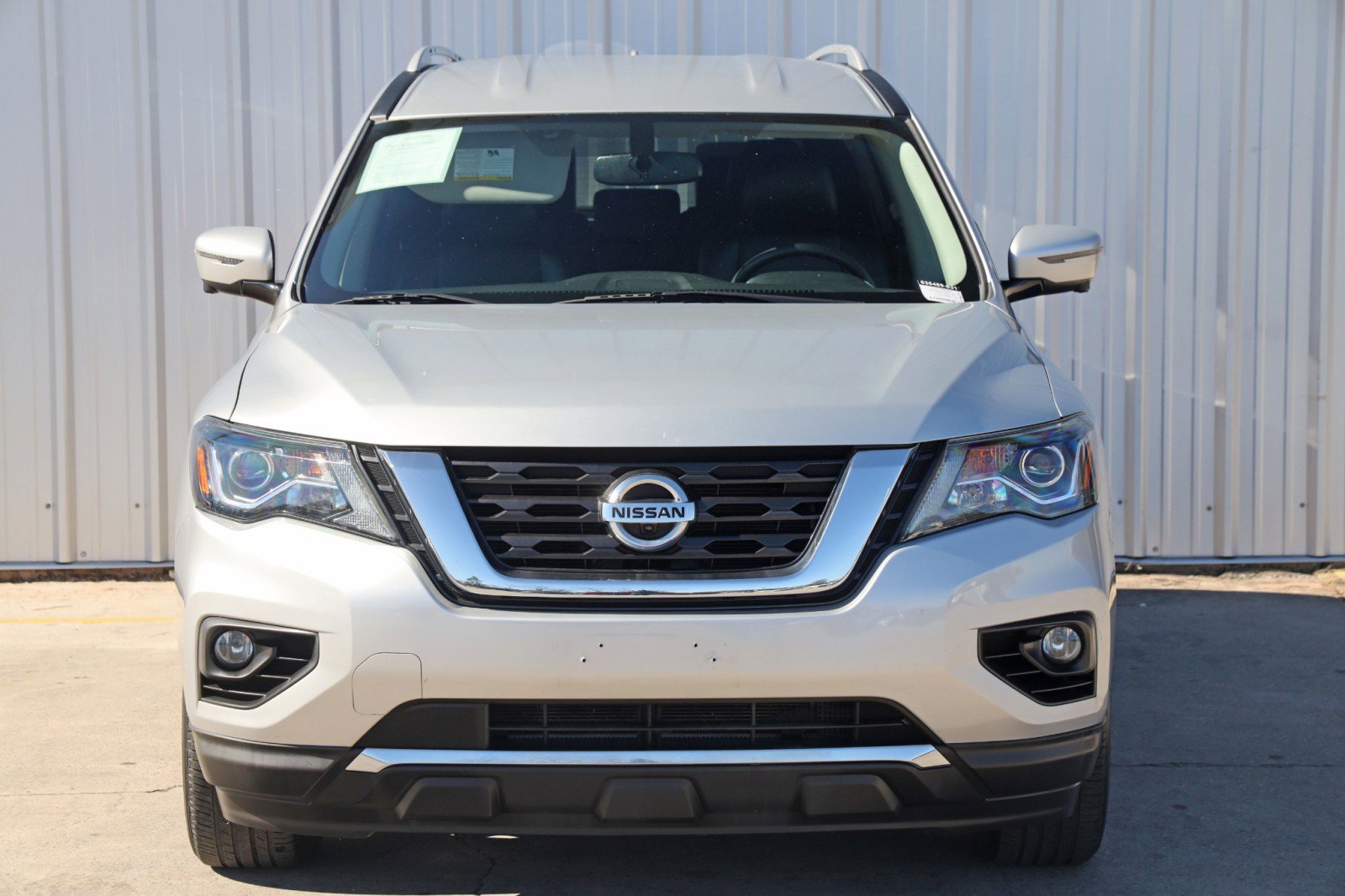 Used 2020 Nissan Pathfinder SL image 48