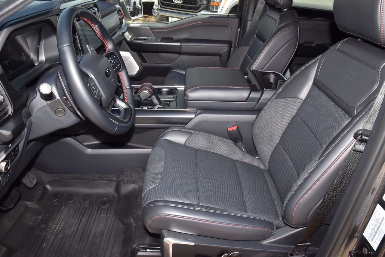 Used 2025 Ford F150 Raptor image 13
