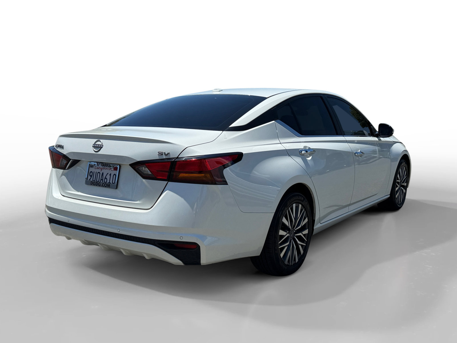 Used 2023 Nissan Altima 2.5 SV FWD image 5