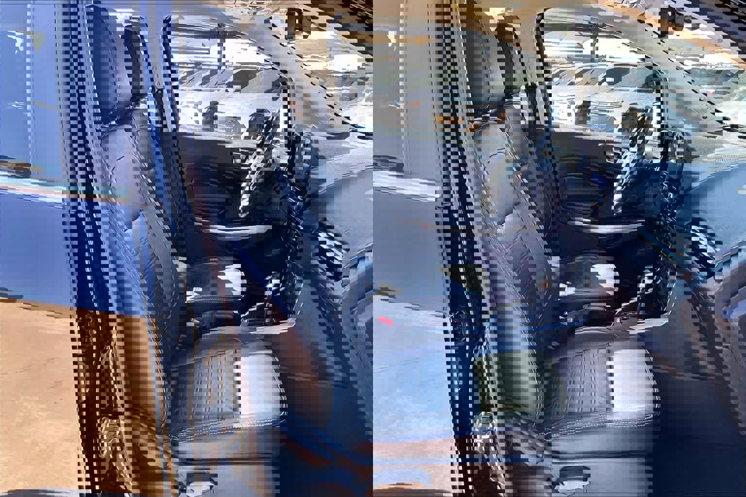 Used 2020 Ford EcoSport Titanium image 10