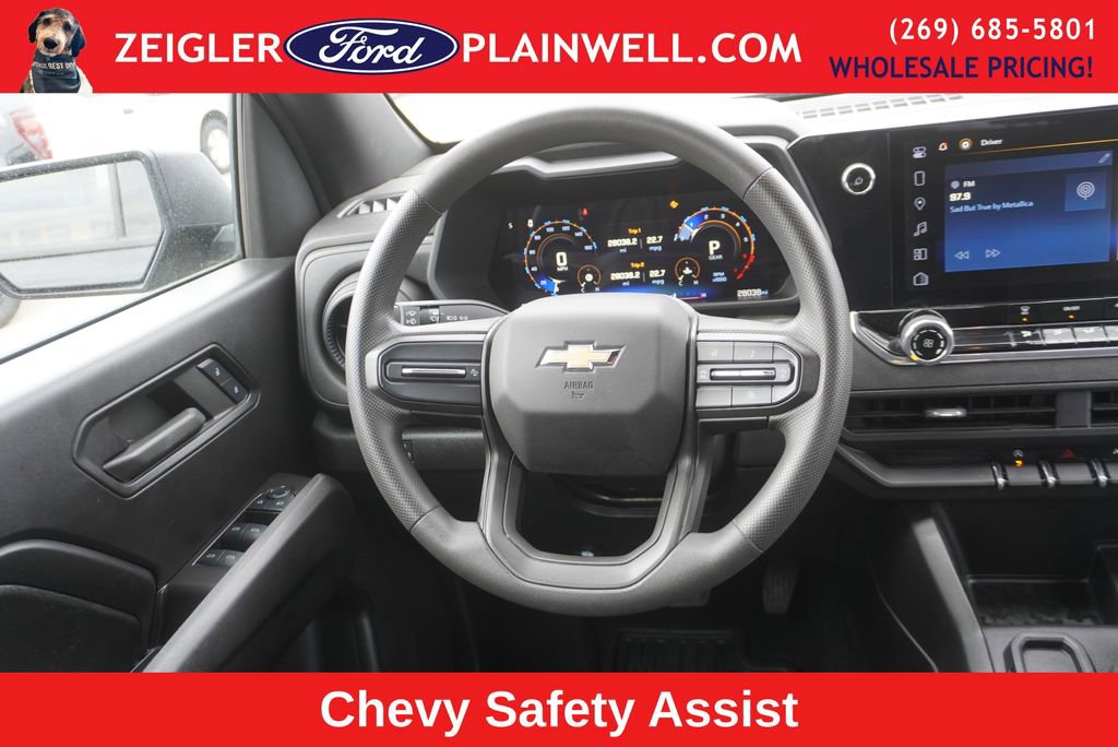 Used 2024 Chevrolet Colorado W/T image 13