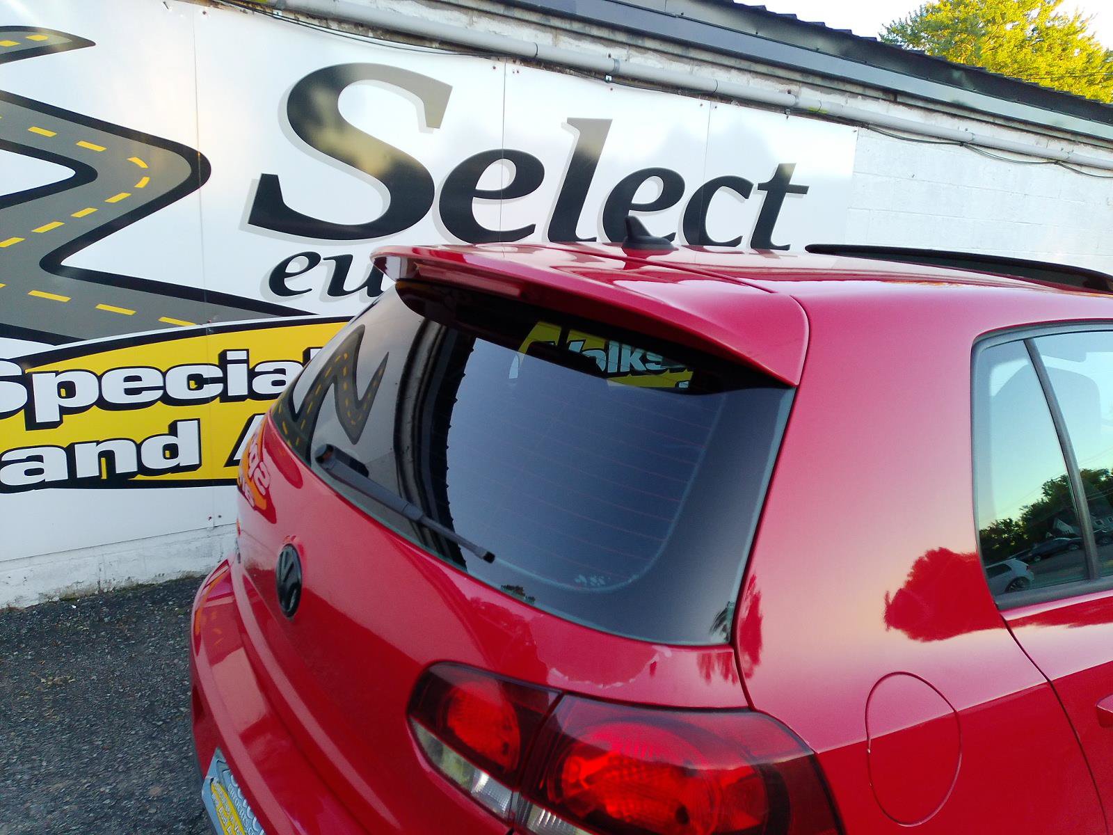 Used 2012 Volkswagen GTI 4-Door FWD image 33