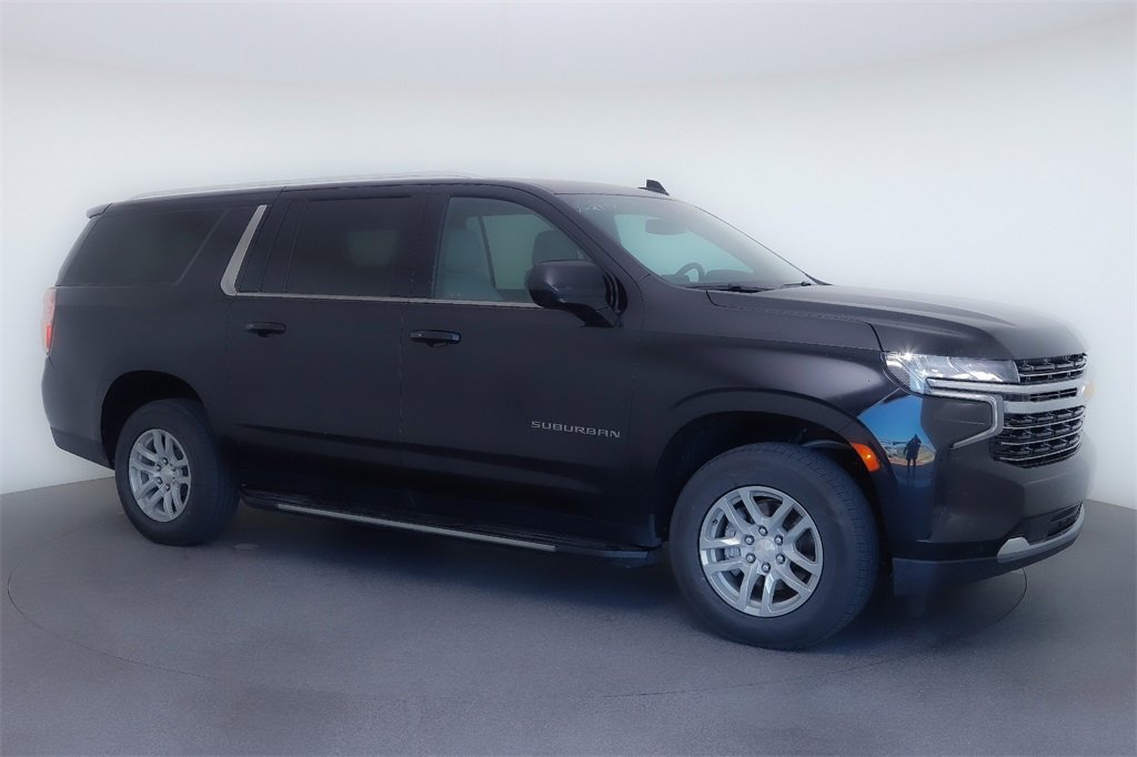 Used 2023 Chevrolet Suburban LT