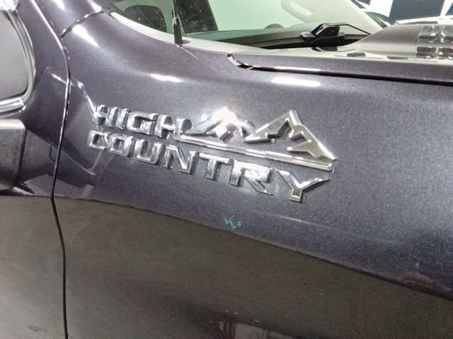 Used 2023 Chevrolet Silverado 1500 High Country w/ High Country Premium Package AWD/4WD image 32