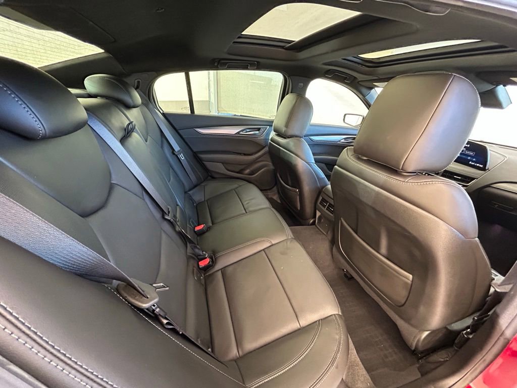 Used 2025 Cadillac CT5 Premium Luxury image 21