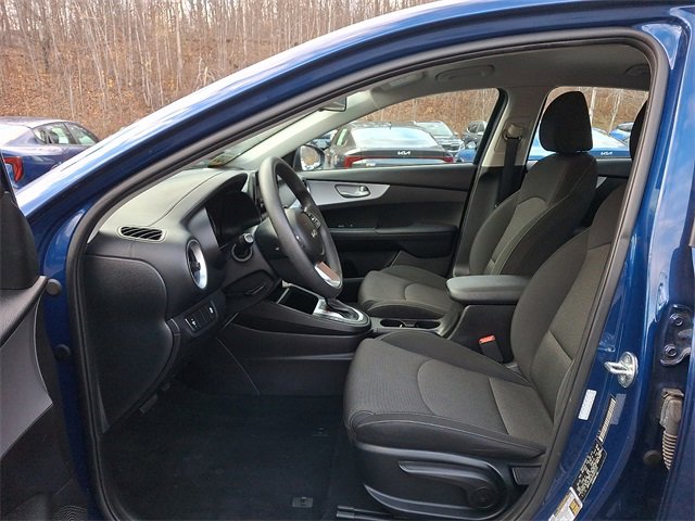 Used 2023 Kia Forte LXS image 13