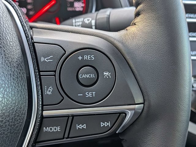 Used 2020 Toyota Camry XSE FWD image 25